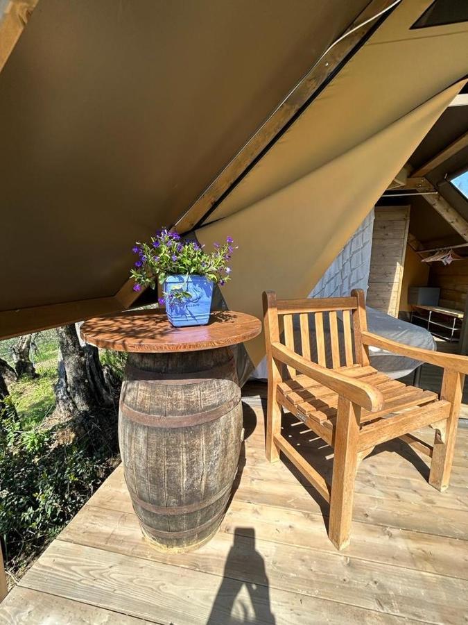 למפורקיו Glamping Suite Il Grillo מראה חיצוני תמונה